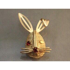 Vintage Winking Rabbit Sarah Coventry Rhinestone Brooch